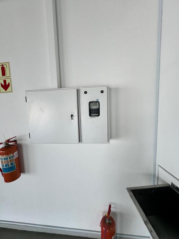 To Let commercial Property for Rent in Northgate Island Western Cape